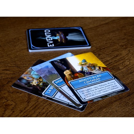 Bot&amp;iacute;n Del H&amp;eacute;roe - Cloudspire - Imagen 3