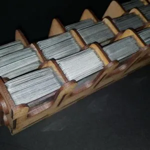 Soporte para cartas modelo VH18 para cartas mini (Montado) - Imagen 2