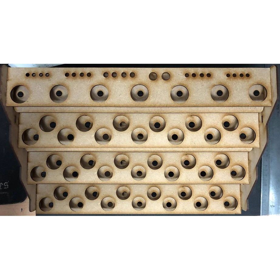 RACK-KIT 001 CON 3BALDAS DEL MODELO 002 Y 1 BALDA MODELO 001TOP SIN MONTAR